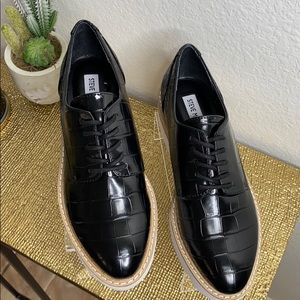 Steve Madden Wrenley Flatform Oxfords